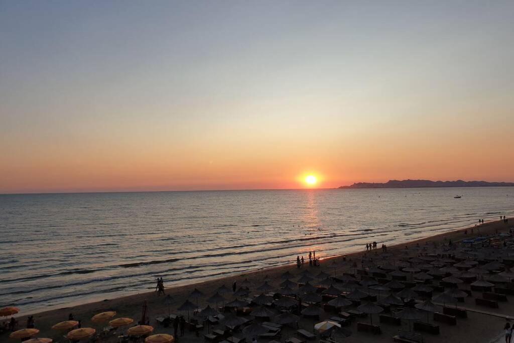 Modern Sea View Apartment For A Perfect Holiday Durres Luaran gambar